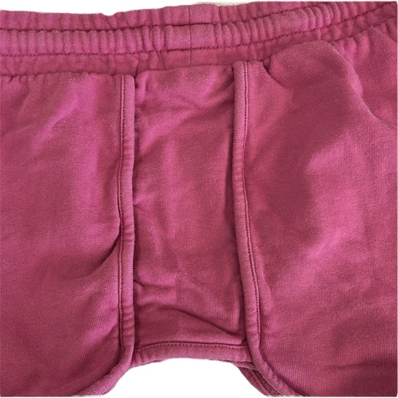 Universal Thread Pink Shorts - Picture 5 of 5